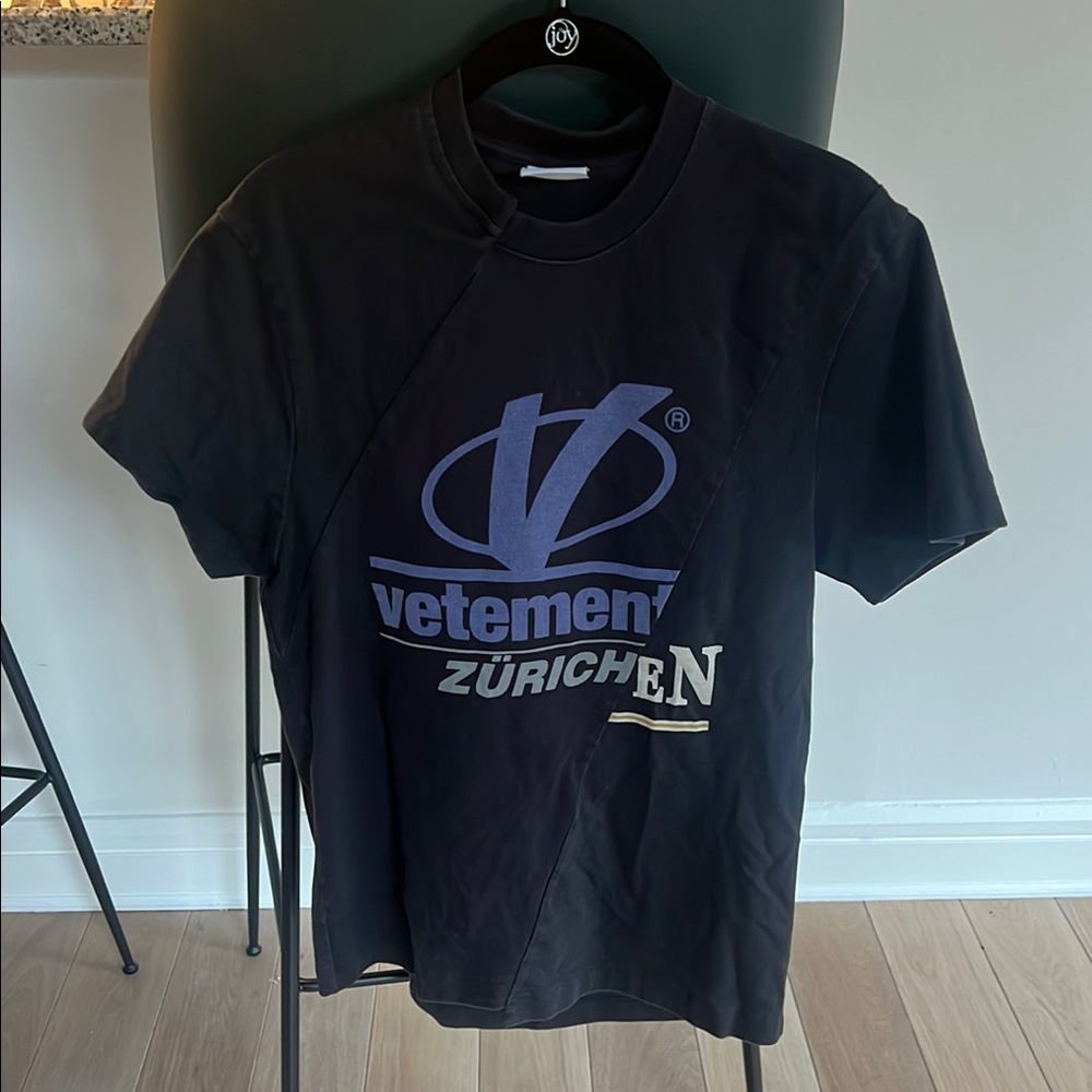 Vetements Black Graphic T-Shirt